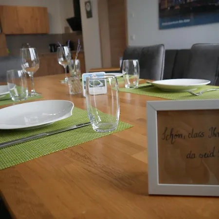Vis Saar Vie - Ferienwohnungen An Der Saarschleife Mettlach Esterno foto