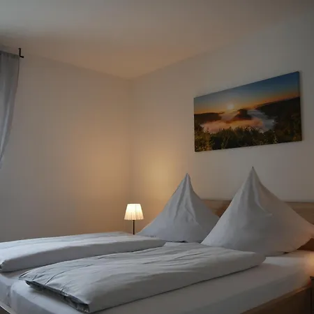 Vis Saar Vie - Ferienwohnungen An Der Saarschleife Mettlach Esterno foto